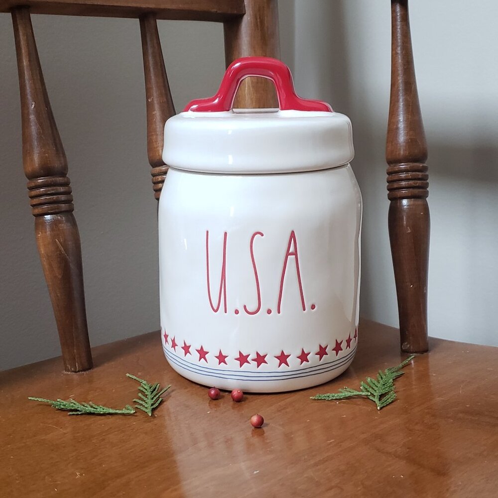 Rae Dunn USA Air Tight Container
